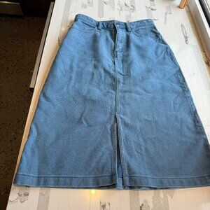Duluth Trading Company Dobby Indigo Skirt – Size 4